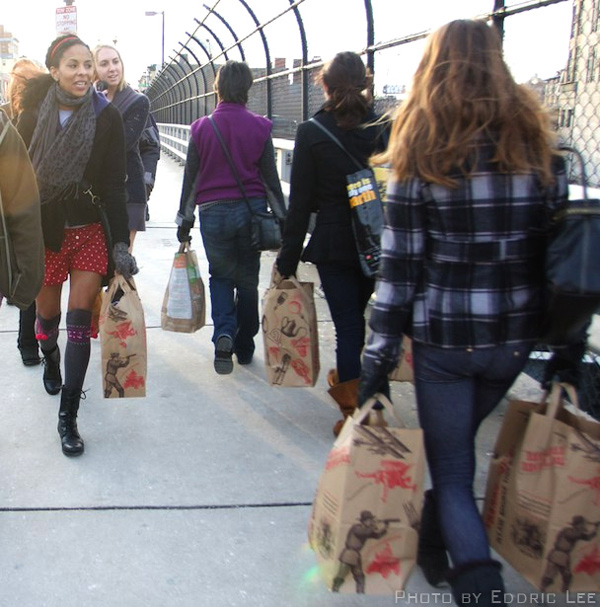 trader-joes-no-pants